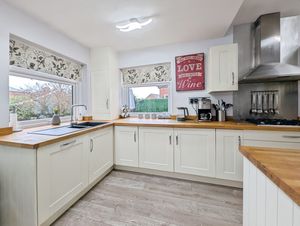 Photo 24- click for photo gallery